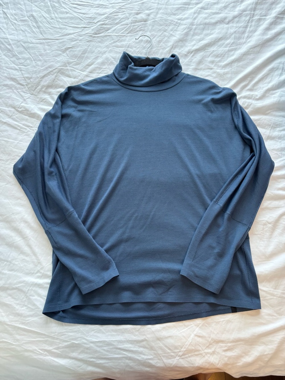 lululemon athletica Men’s Long Sleeve Turtleneck - Dusty Blue